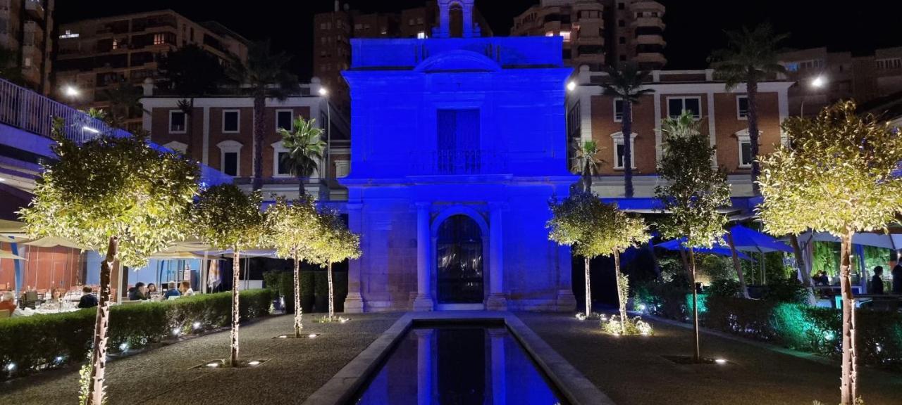 Gleaming & Well Located Apartment In Malaga Center المظهر الخارجي الصورة